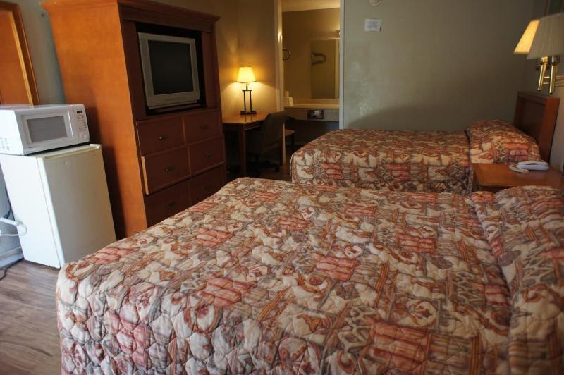 Executive Inn & Suites image