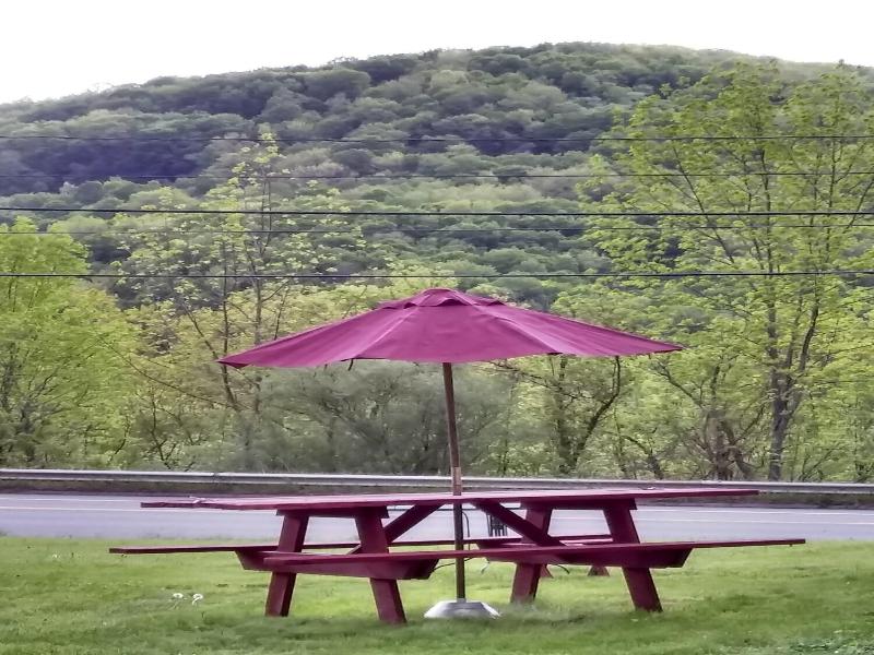Green Valley Motel image