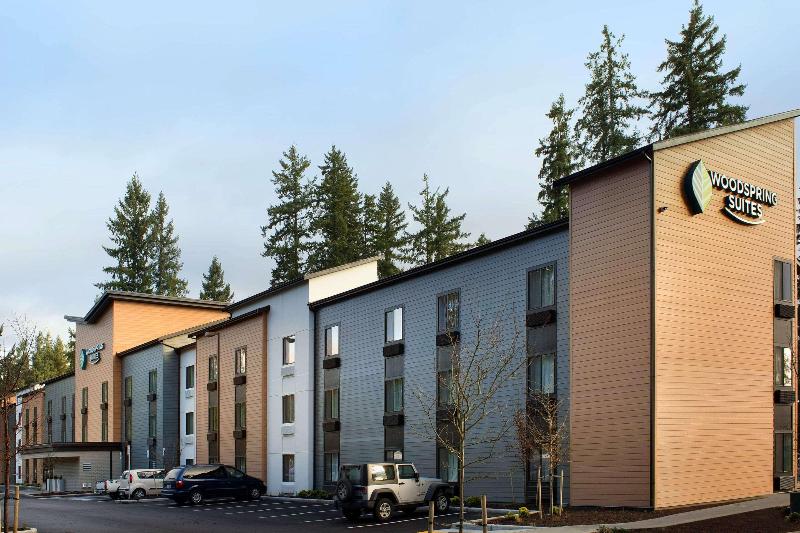 Woodspring Suites Seattle Redmond image