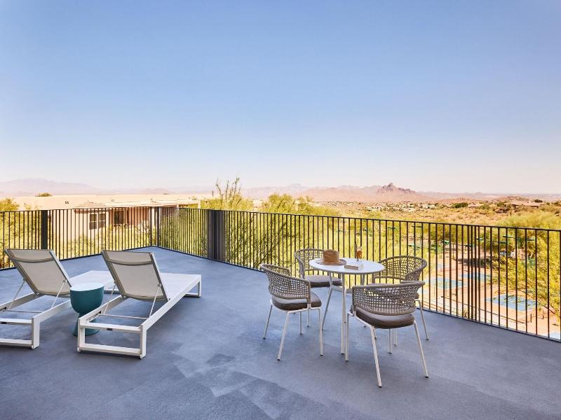 ADERO Scottsdale, Autograph Collection image