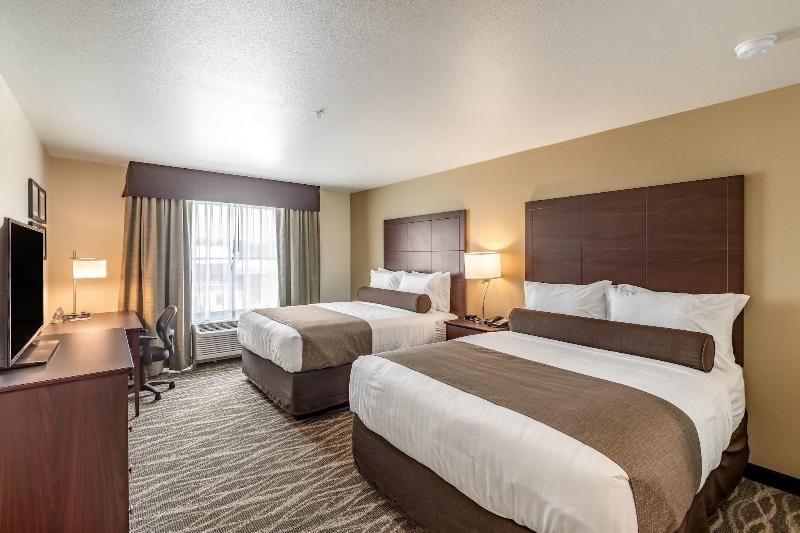 Cobblestone Inn & Suites - Fairfield Bay image