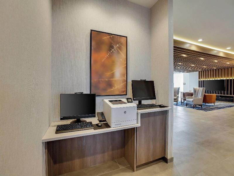 Fairfield Inn & Suites by Marriott Bardstown image