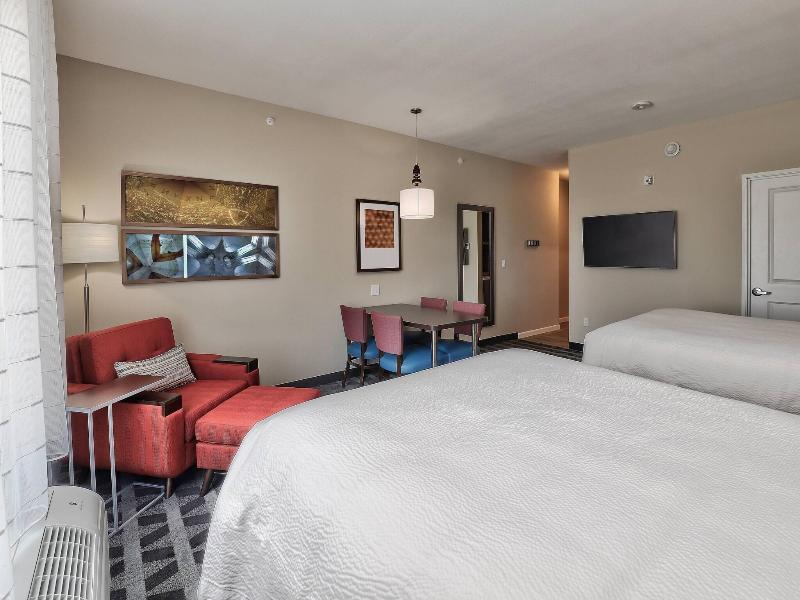 Towneplace Suites By Marriott Albuquerque Old Town image