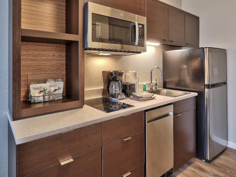 Towneplace Suites By Marriott Albuquerque Old Town image