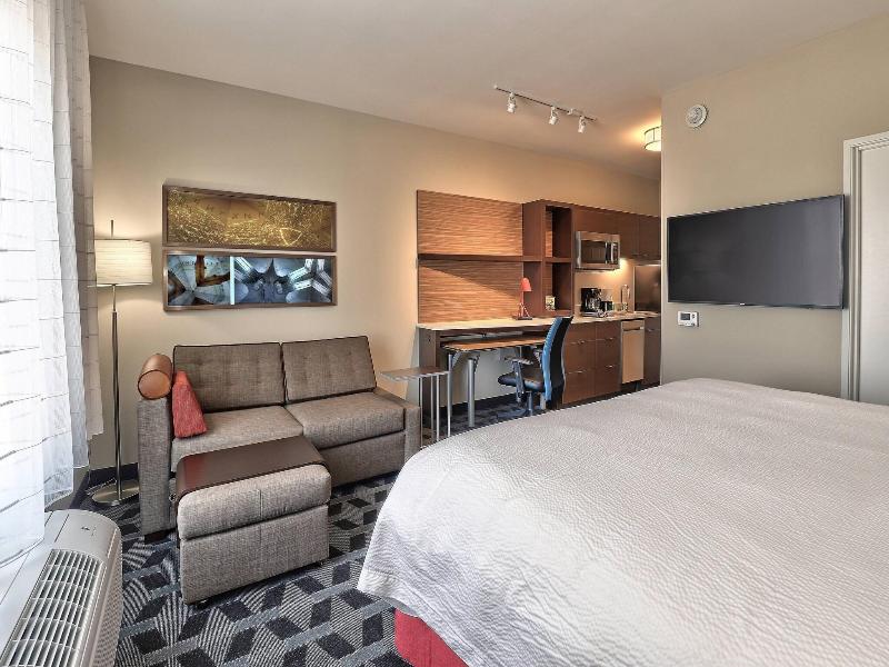 Towneplace Suites By Marriott Albuquerque Old Town image