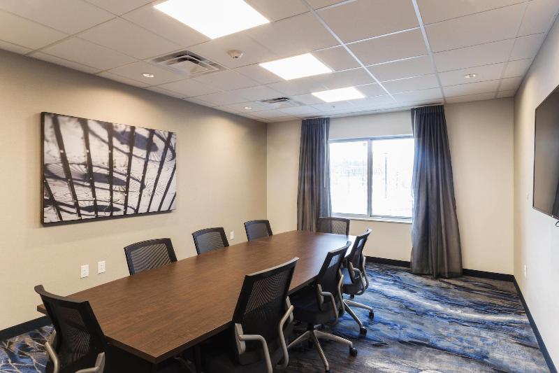 Fairfield Inn And Suites By Marriott Northfield image