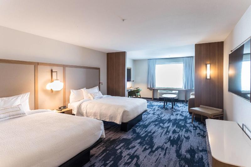 Fairfield Inn And Suites By Marriott Northfield image