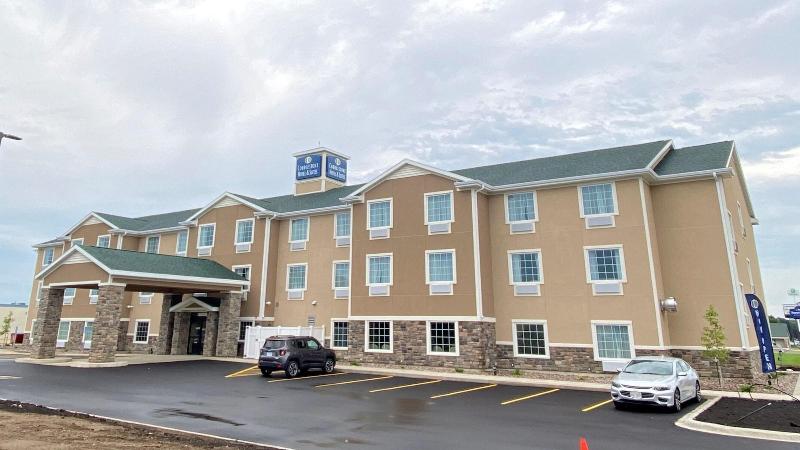 Cobblestone Hotel & Suites - Austin image