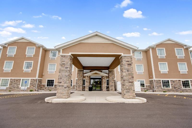 Cobblestone Hotel & Suites - Austin image