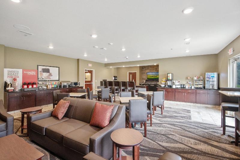 Cobblestone Hotel & Suites - Austin image
