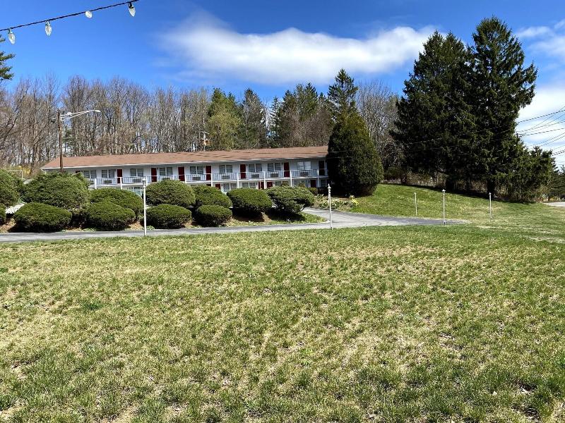 Economy Lodge image