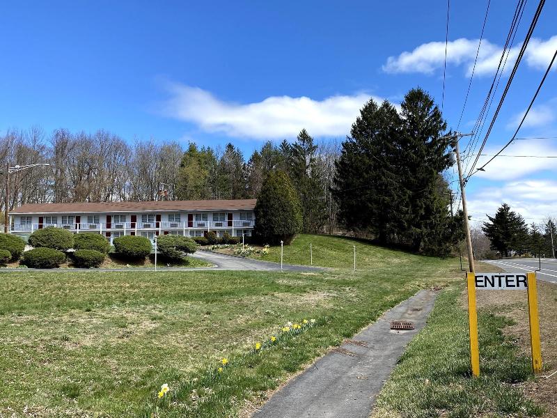 Economy Lodge image
