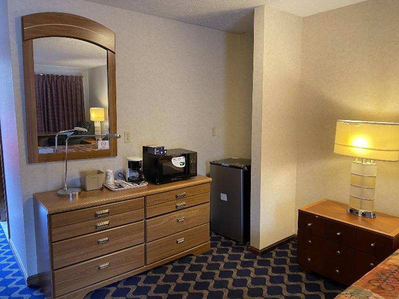 Economy Lodge image