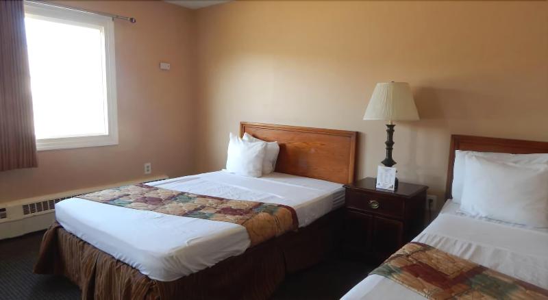 Capri Motel image