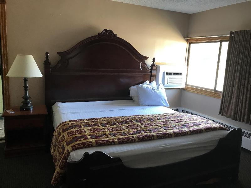 Capri Motel image