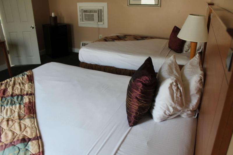 Capri Motel image