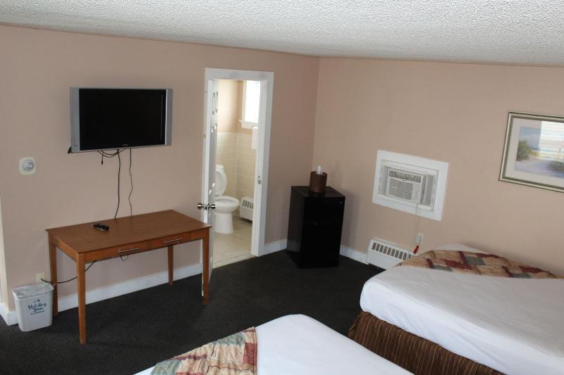 Capri Motel image