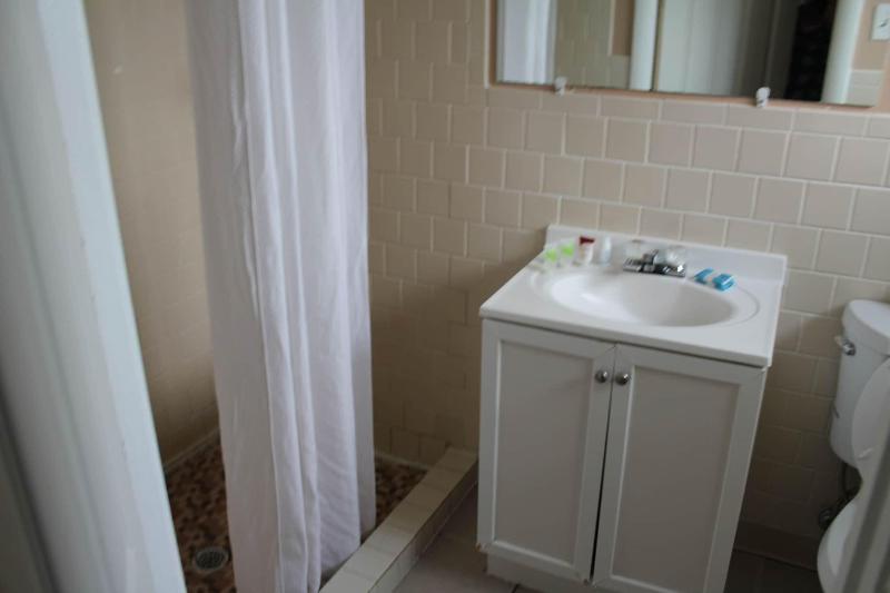 Capri Motel image