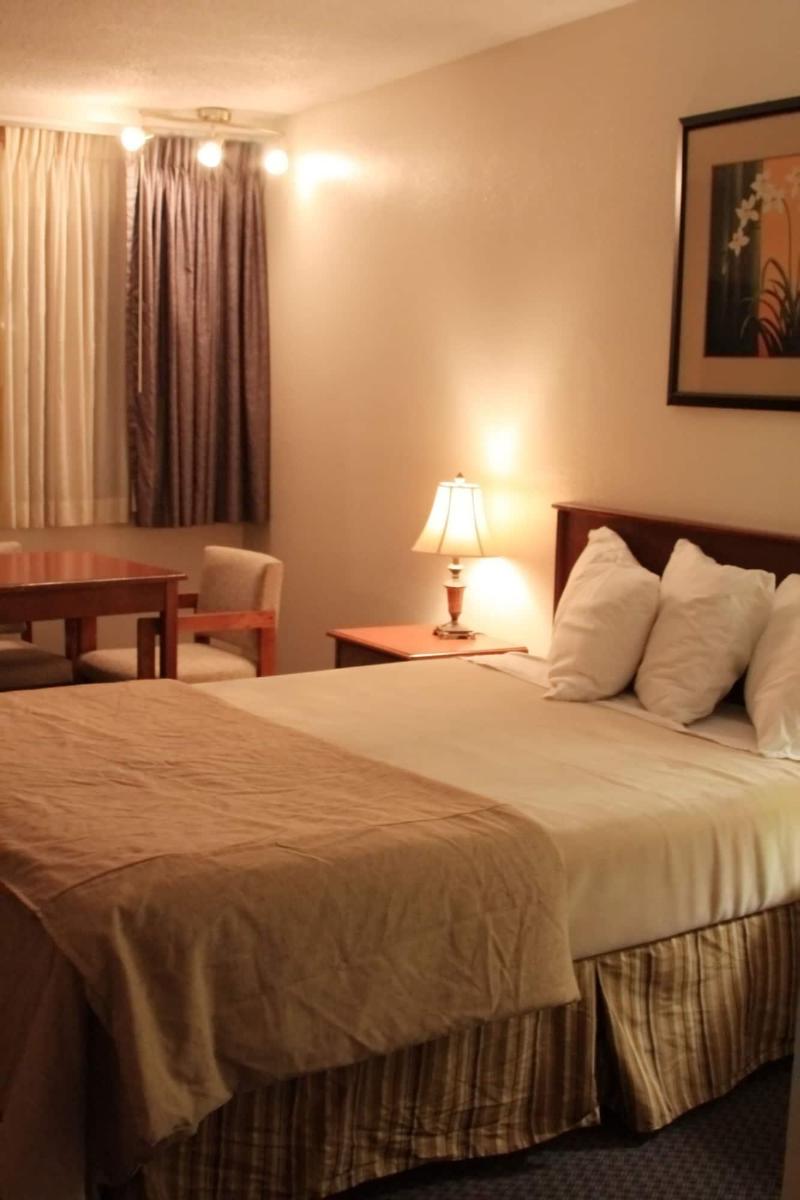 American Travel Inn image