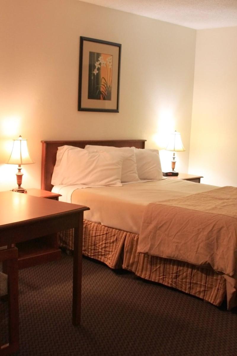 American Travel Inn image