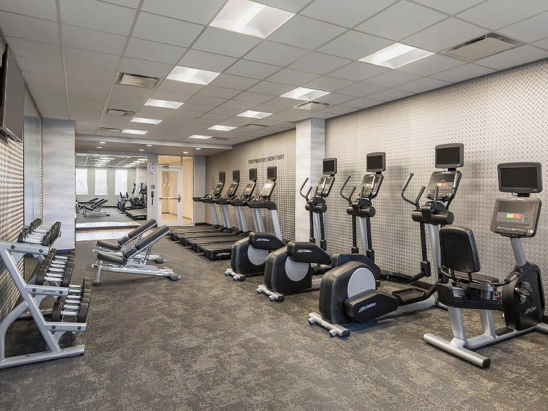 Fairfield Inn & Suites by Marriott Des Moines Down