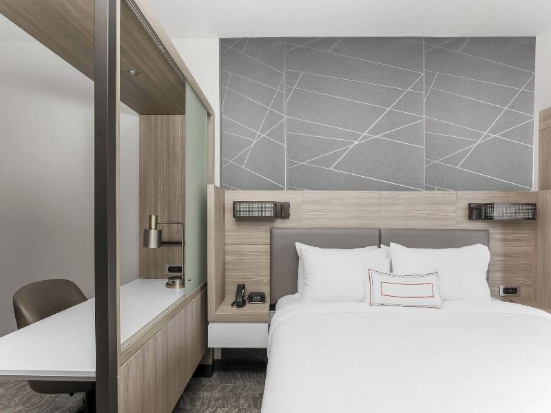 Springhill Suites By Marriott Auburn image