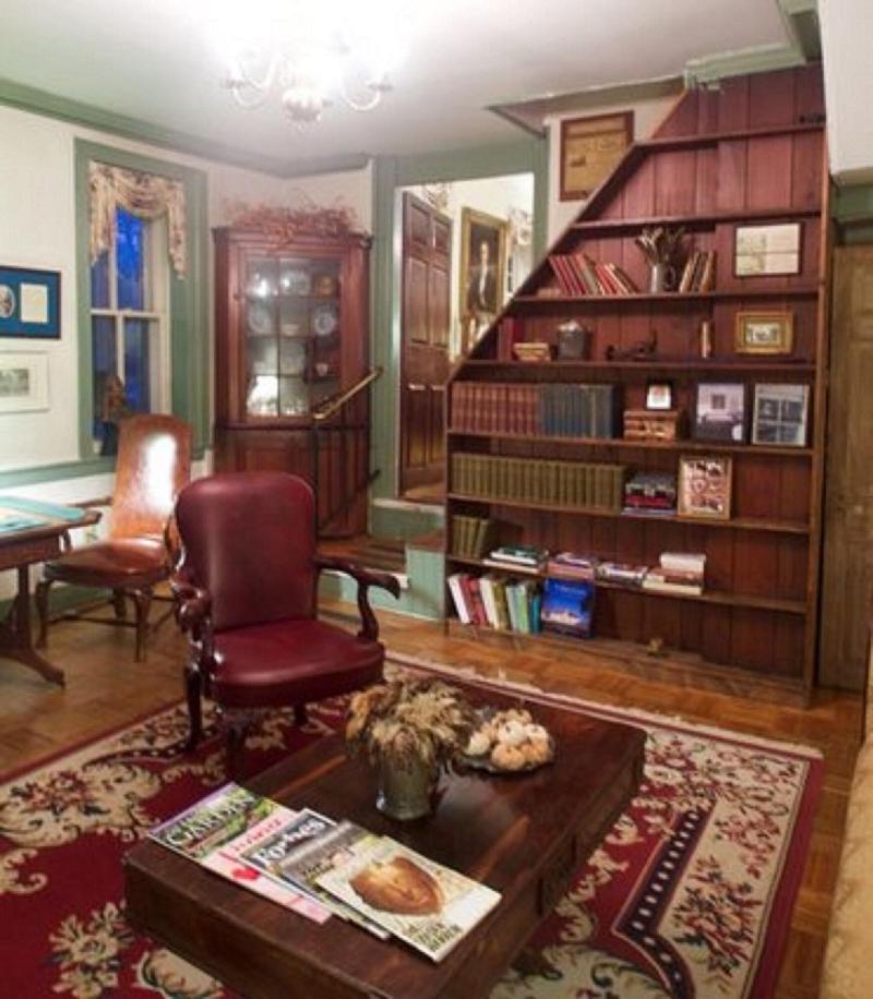 Wayside Inn image