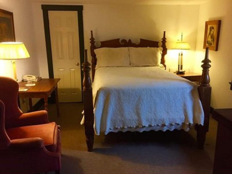 Wayside Inn image