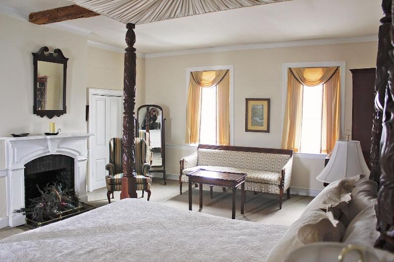 Wayside Inn image