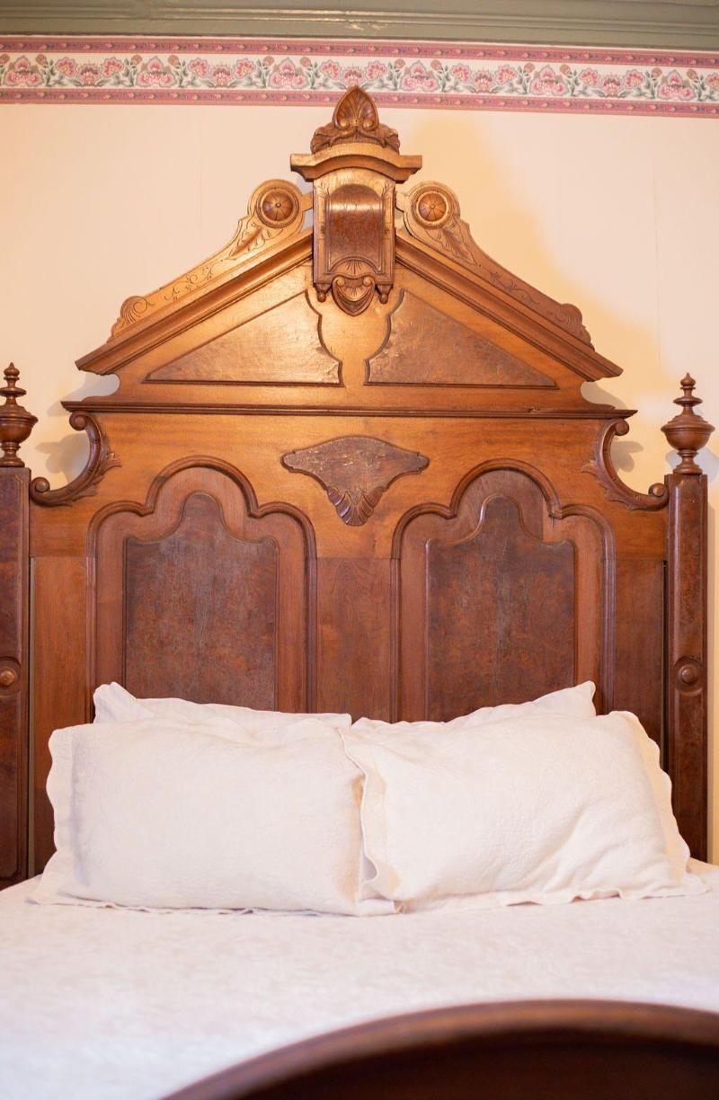 Wayside Inn image