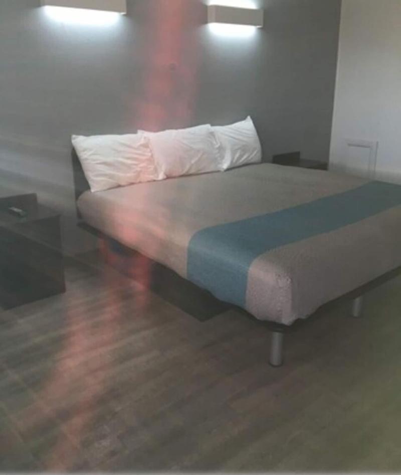 Sands Motel image