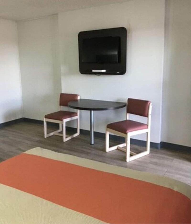 Sands Motel image