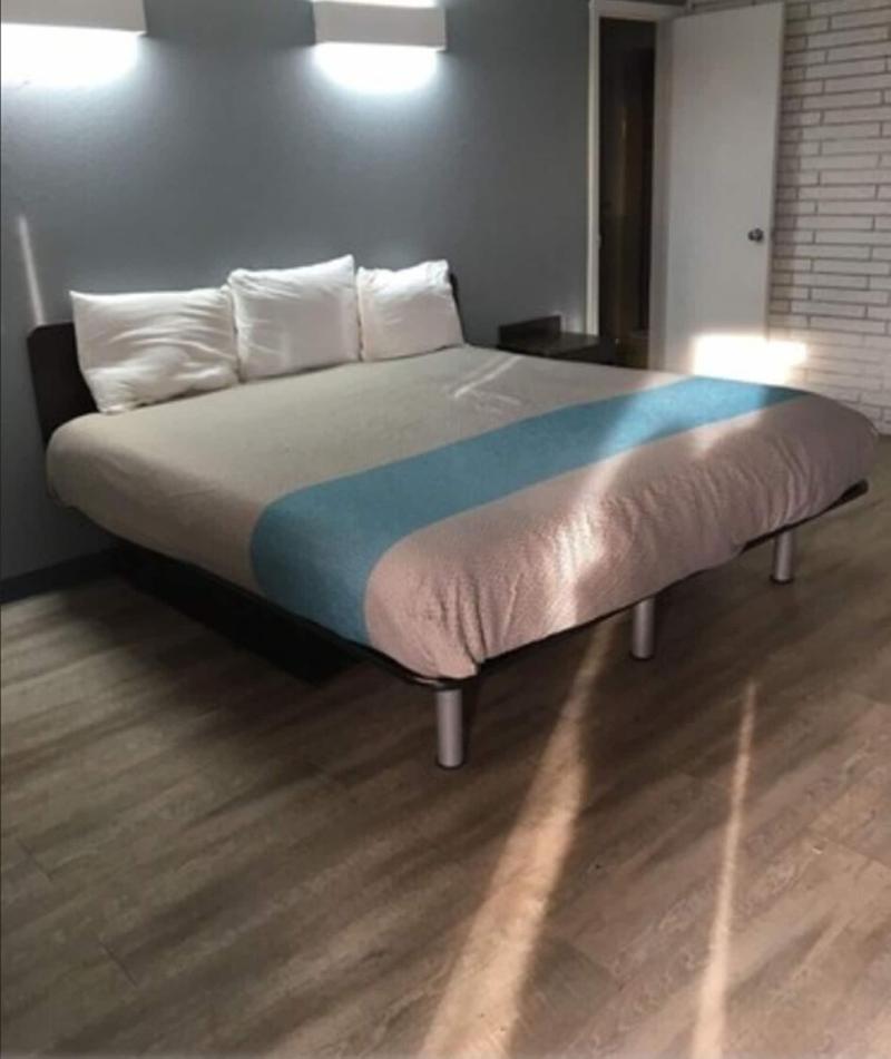 Sands Motel image