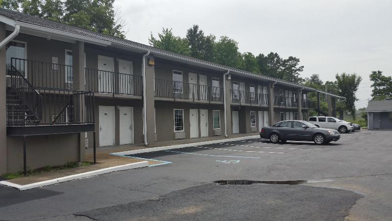 Town House Inn