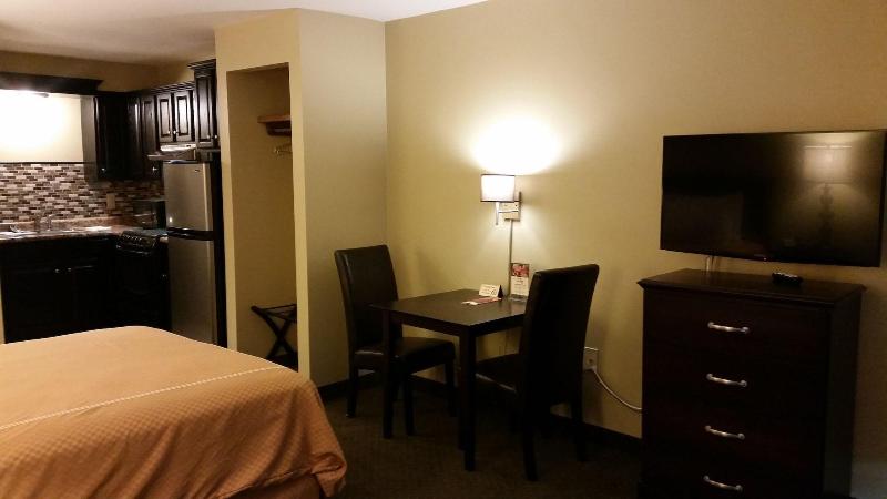 Town House Inn