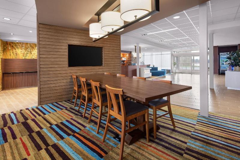 Fairfield Inn & Suites by Marriott Poplar Bluff image