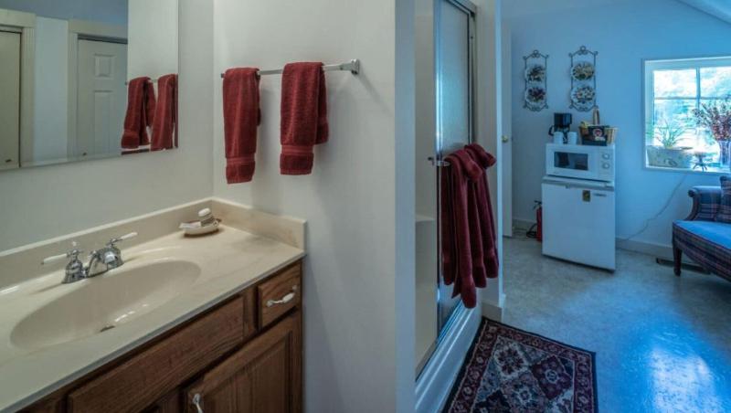 Stone Haus Bed & Breakfast image