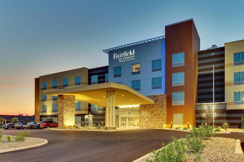 Fairfield Inn & Suites by Marriott Warsaw image