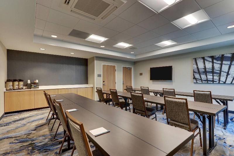 Fairfield Inn & Suites by Marriott Warsaw image
