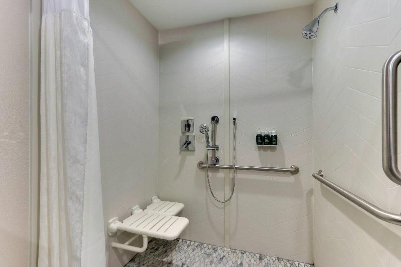 Fairfield Inn & Suites by Marriott Warsaw image