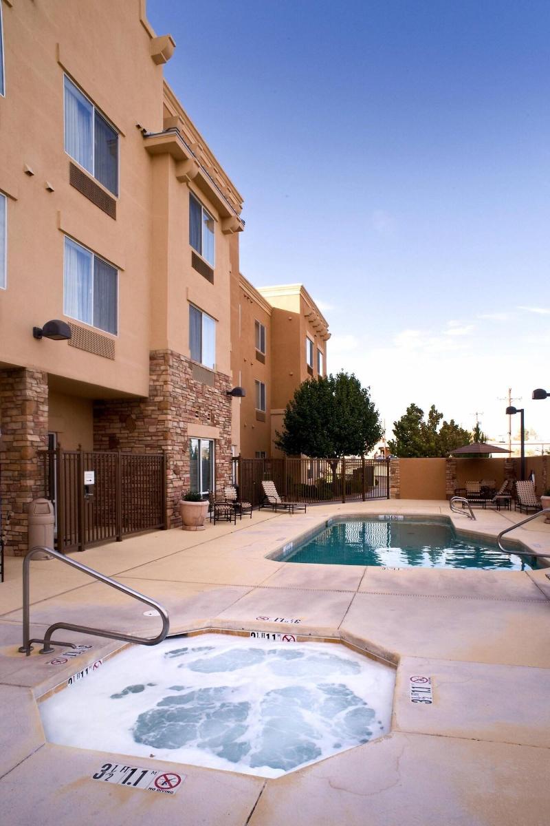 Fairfield Inn And Suites By Marriott Roswell image