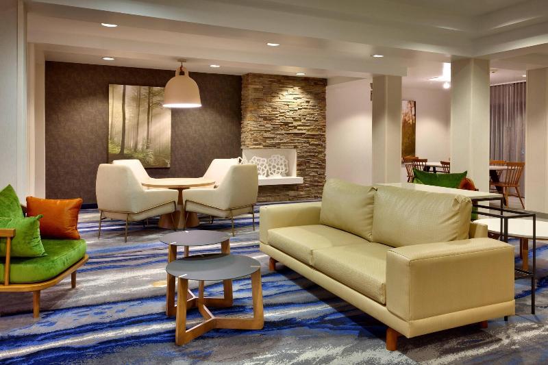 Fairfield Inn And Suites By Marriott Roswell image