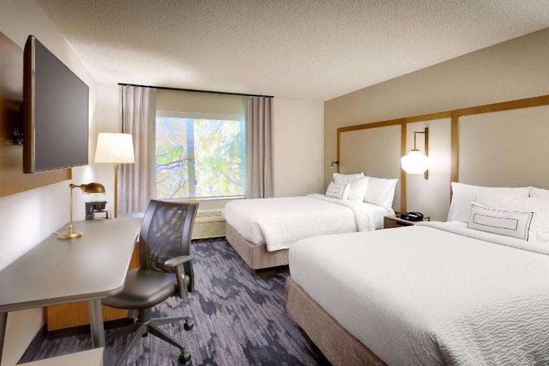 Fairfield Inn And Suites By Marriott Roswell image