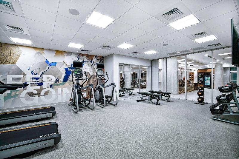 Springhill Suites By Marriott Phoenix Goodyear image