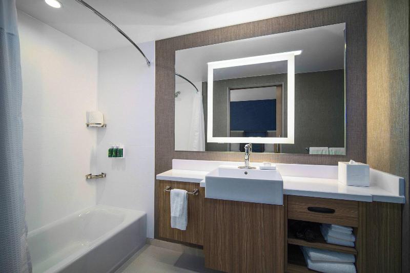 Springhill Suites By Marriott Phoenix Goodyear image