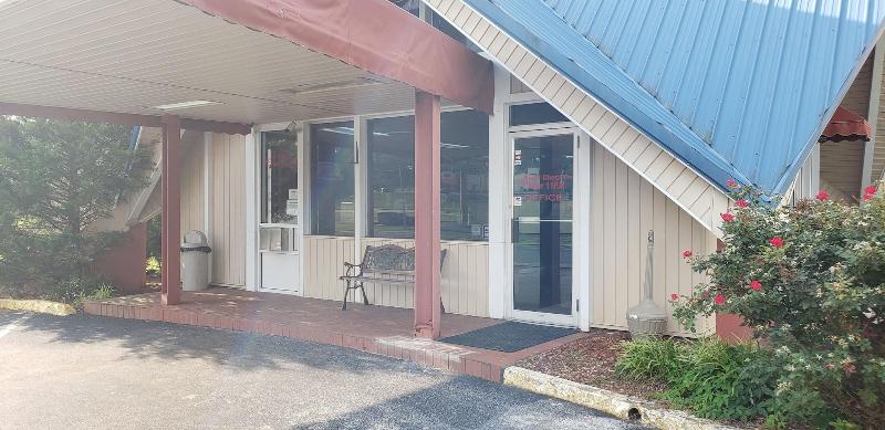 Landmark Inn image
