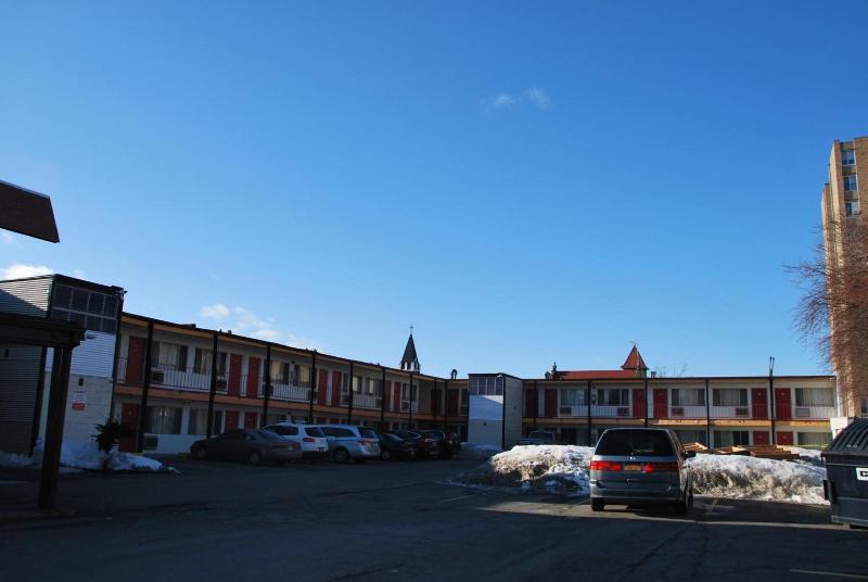 Imperial Motel image