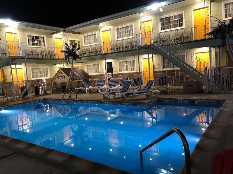 Sunrise Inn image