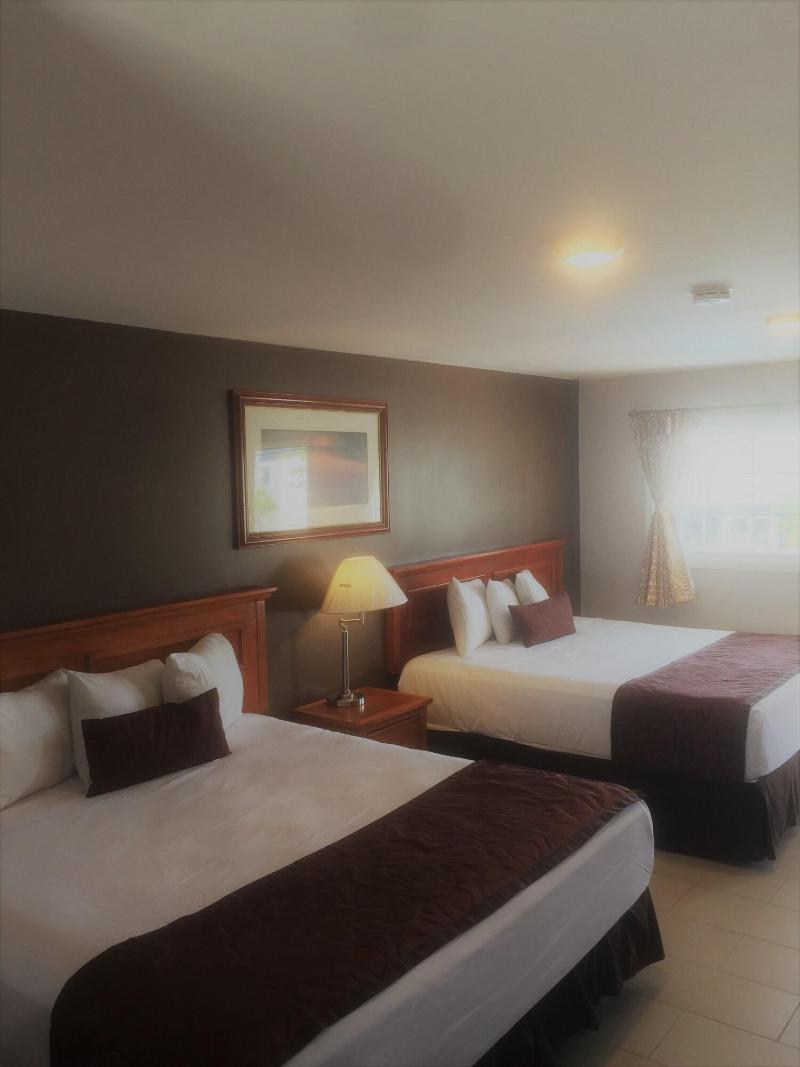 Sunrise Inn image