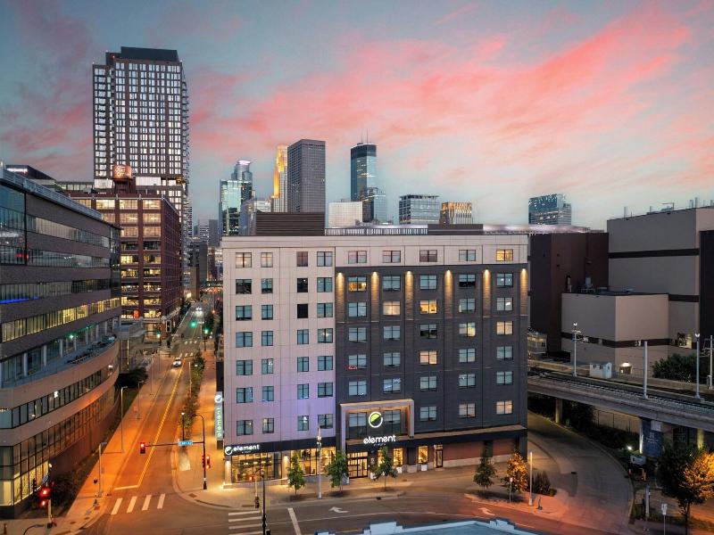 Element Minneapolis Downtown